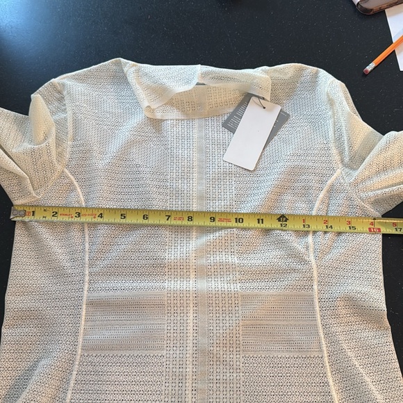 Elegant Cream Sheer Turtleneck Top - Picture 3 of 4